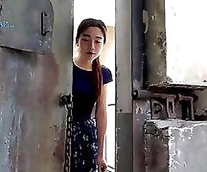 Chinese girl at jail part4